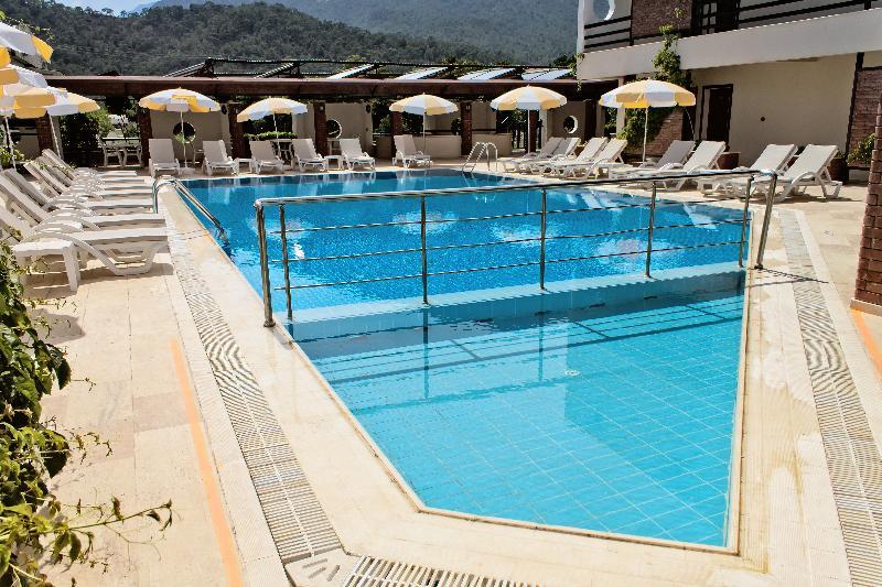 Kemer Reach Hotel Göynük Exteriér fotografie